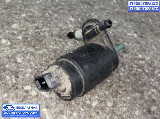 Моторчик (насос) омывателя на Nissan Primera (P12)