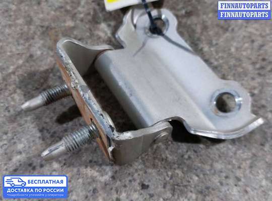 Петля крышки багажника на Lexus RX II (XU30)