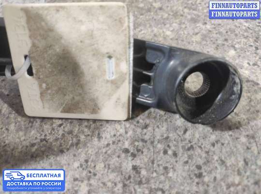 Поводок дворника на Volkswagen Passat B6 (3C)