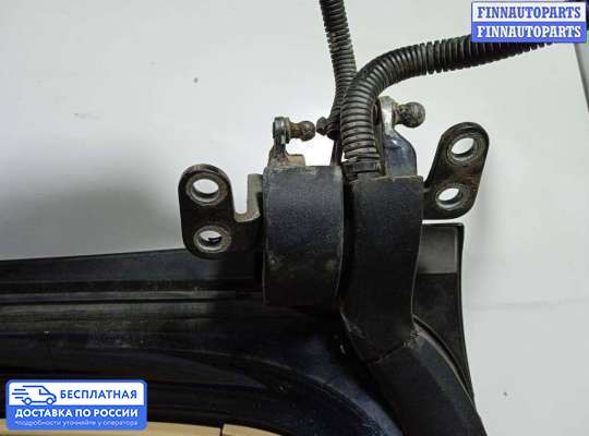 Петля крышки багажника на Volkswagen Touareg I (7L)