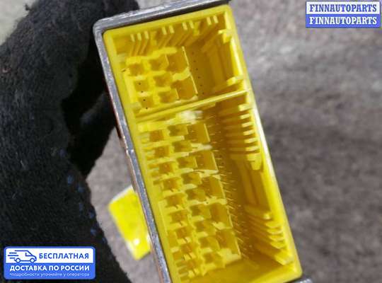 ЭБУ AIRBAG (электронный блок управления подушками безопасности) на Mercedes-Benz S (W221)