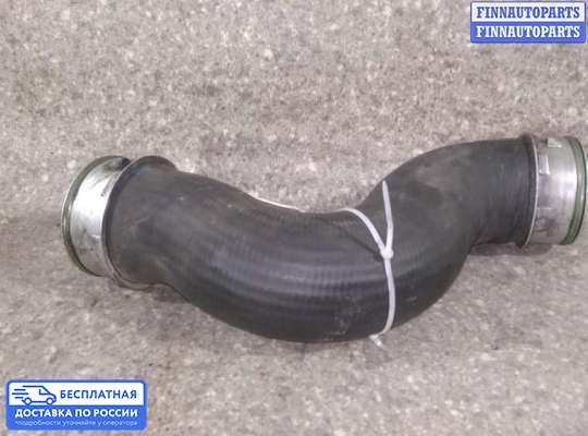 Патрубок (трубка, шланг) на Volkswagen Passat B6 (3C)
