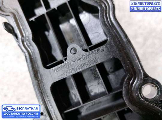 Крышка клапанная (крышка головки блока) на Peugeot 207