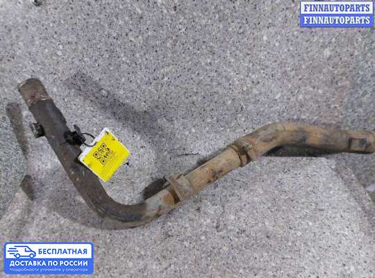 Патрубок (трубка, шланг) на Nissan Primera (P11)