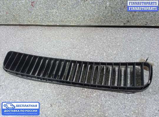 Решетка (заглушка) бампера на Skoda Fabia II (5J)