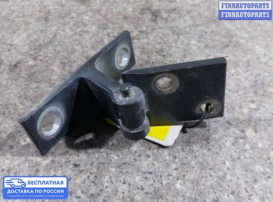 Петля двери на Audi A6 (C4)