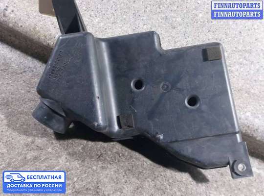 Воздухозаборник на Lexus RX II (XU30)