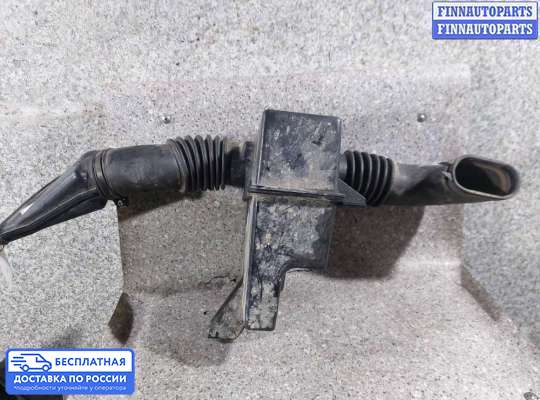 Воздухозаборник на Suzuki Ignis I (HT)