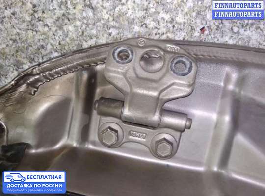 Петля двери на Mercedes-Benz CLK (W208)