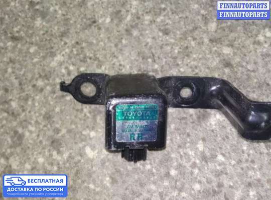 Датчик удара (Airbag) на Lexus RX II (XU30)