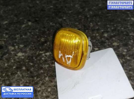 Повторитель поворота в крыло на Audi A3 (8L)