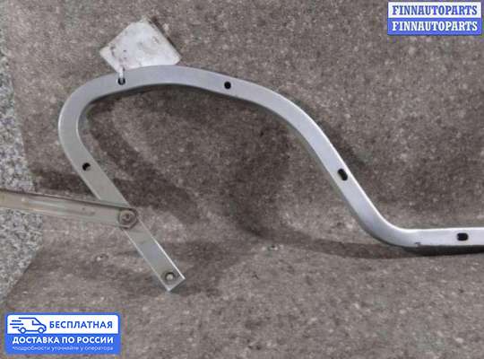 Петля крышки багажника на Toyota Corolla 9 (E120)