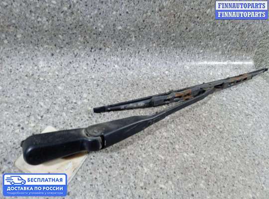 Поводок дворника на Hyundai Trajet