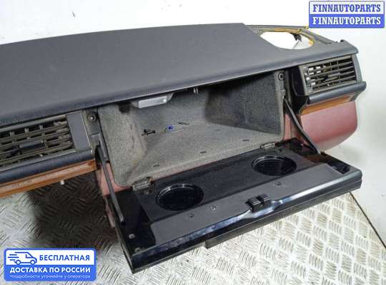 Обшивка салона на Mercedes-Benz E (W124)