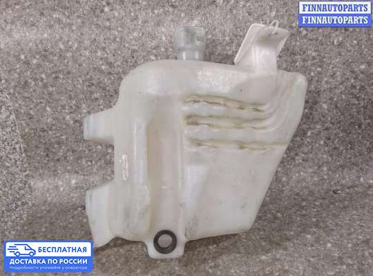 Бачок омывателя на Nissan Tino V10