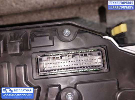 Щиток приборов на Toyota Avensis III (T270)