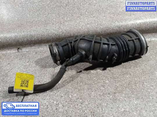Патрубок (трубка, шланг) на Renault Megane II