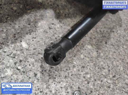Амортизатор крышки багажника на Mitsubishi Outlander II / XL (CW)
