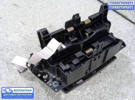 Бардачок (вещевой ящик) на BMW 7 (E65/E66)