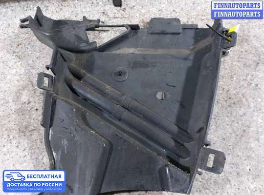 Кожух (крышка) ремня ГРМ на Renault Scenic II