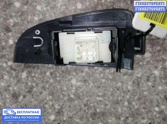 Блок управления стеклоподъёмниками на Toyota Avensis II (T250)