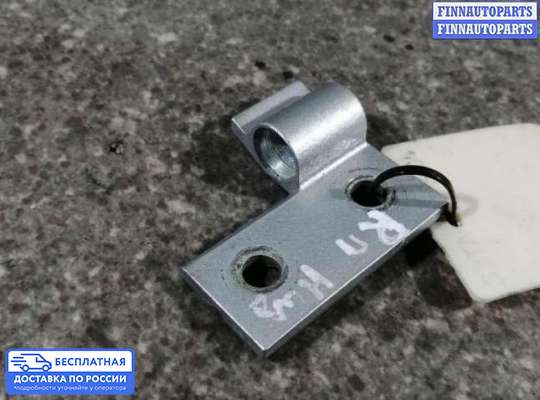 Петля двери на BMW 5 (E39)