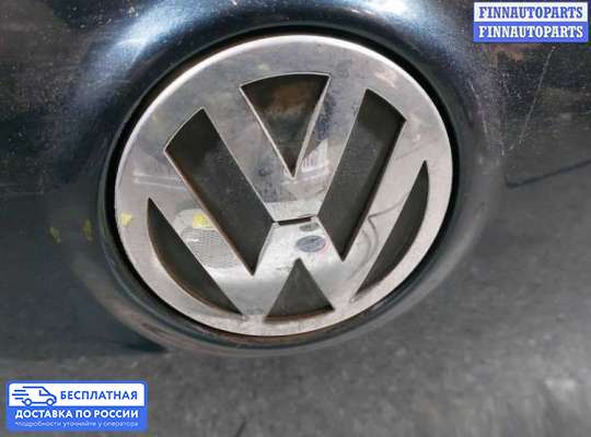 Ручка крышки багажника (задней двери) на Volkswagen Golf V (1K)