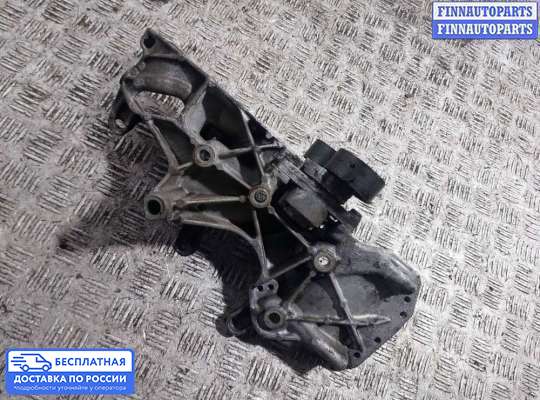 Кронштейн прочее на Renault Laguna I