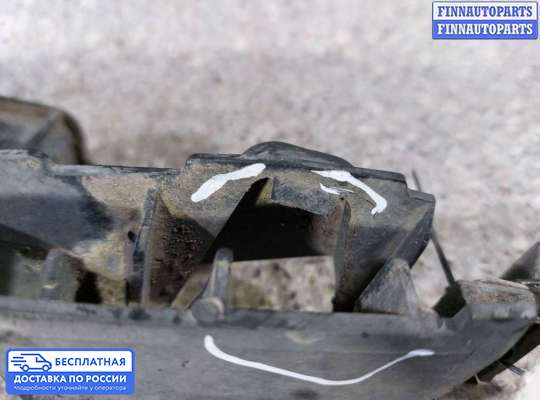 Кронштейн бампера на Peugeot 307