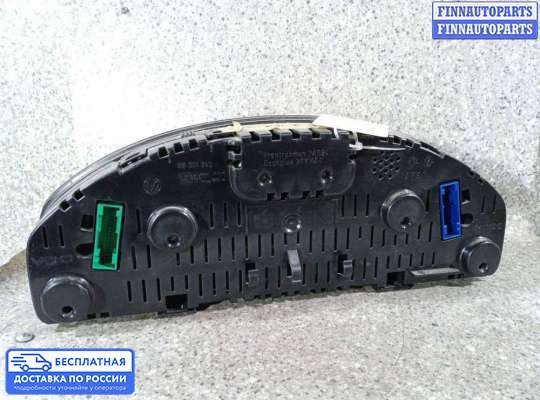 Щиток приборов на Volkswagen Transporter T5