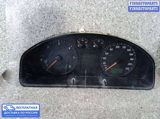 Щиток приборов на Volkswagen Transporter T5