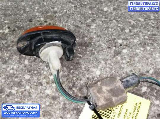 Повторитель поворота в крыло на Hyundai Starex (H1)