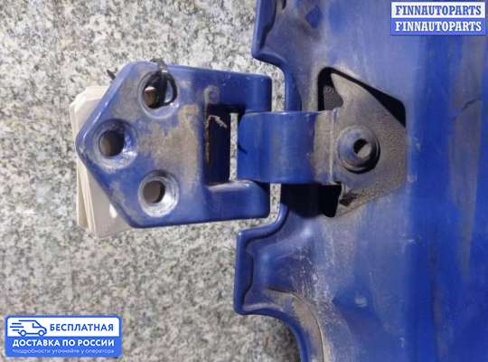 Петля двери на Volkswagen Caddy III (2K)