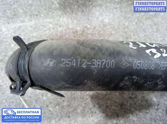 Патрубок (трубка, шланг) на Hyundai Trajet