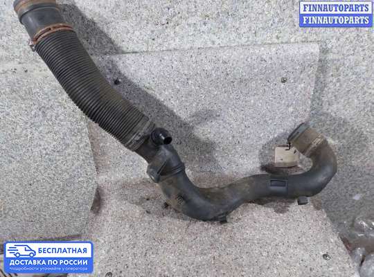 Патрубок (трубка, шланг) на Volkswagen Golf IV (1J)