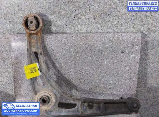 Рычаг подвески на Renault Laguna I