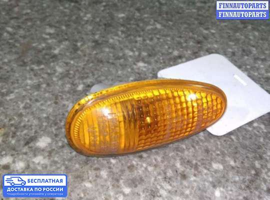 Повторитель поворота в крыло на Mitsubishi Space Wagon (N3_W, UF)