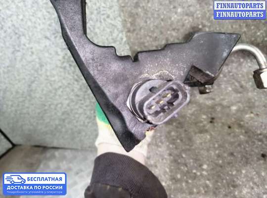 Рампа (рейка) топливная на BMW 5 (E39)