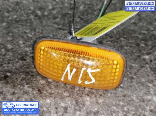 Повторитель поворота в крыло на Nissan Almera I N15