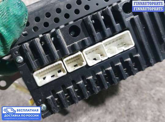 Магнитола на Toyota Auris I (E150)
