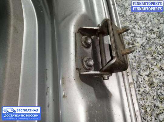 Петля крышки багажника на Ford Mondeo III
