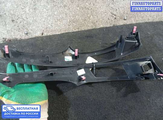 Обшивка салона на Toyota Yaris P9