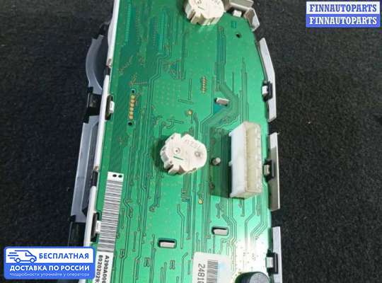 Щиток приборов на Nissan Tiida I (C11)