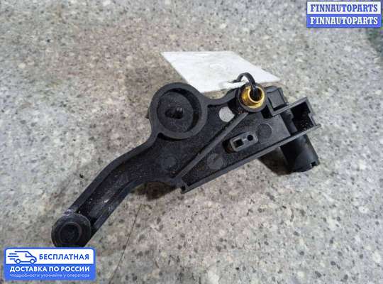 Датчик коленвала на Peugeot 306