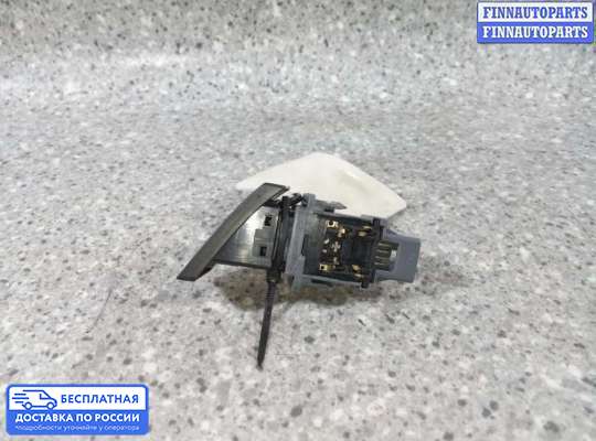 Кнопка аварийной остановки на Toyota Verso AR20