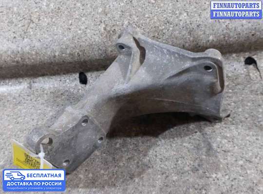 Кронштейн ДВС (лапа) на Volkswagen Jetta II (19E)