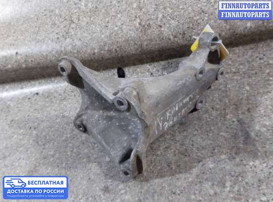 Кронштейн ДВС (лапа) на Volkswagen Jetta II (19E)