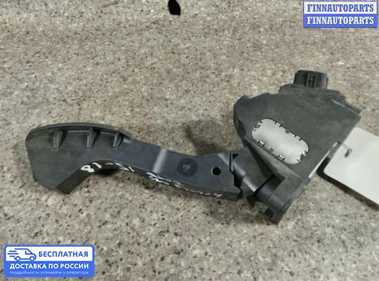 Педальный узел (педаль) на Toyota Avensis III (T270)