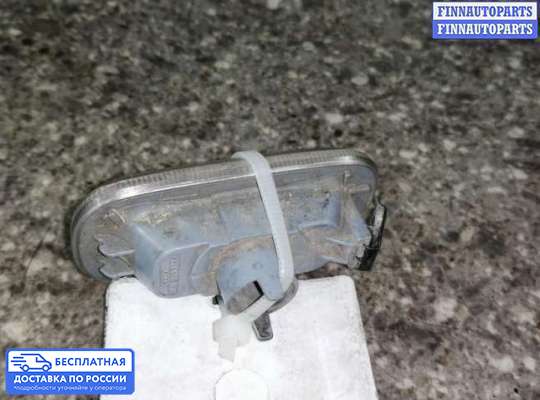 Повторитель поворота в крыло на Audi A4 (8E/8H, B6)