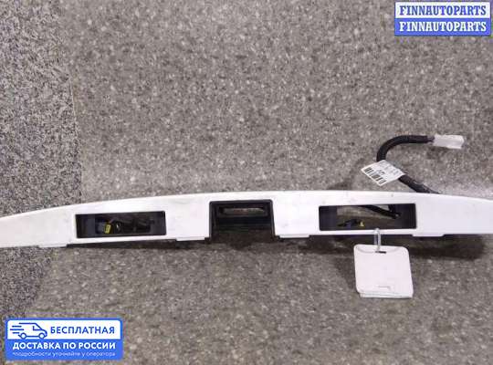 Планка подсветки номера на Nissan Note (E11)